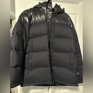 aritzia super puff jacket size Large Women’s